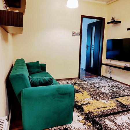 Apartament Cu 3 Camere Popesti-Leordeni Екстериор снимка